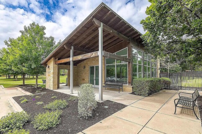 Building Photo - 1967 Mexia Dr