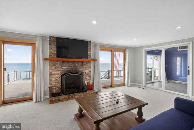 Building Photo - 7523 B St