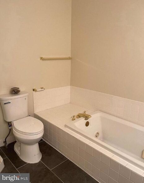 Building Photo - 9703 Whitley Park Pl