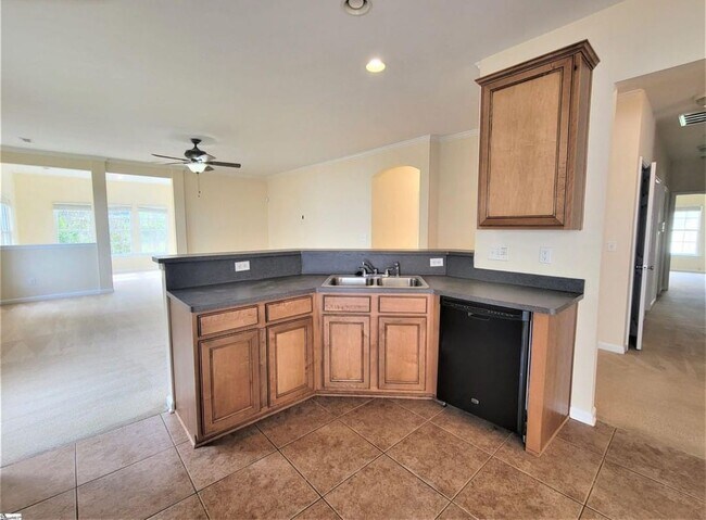 Building Photo - 506 Blue Sage Pl