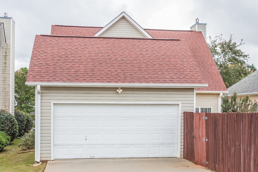 Building Photo - 4100 Springvale Way