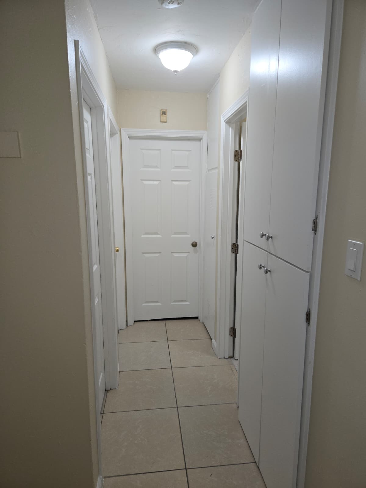 Building Photo - 8083 Anza Dr