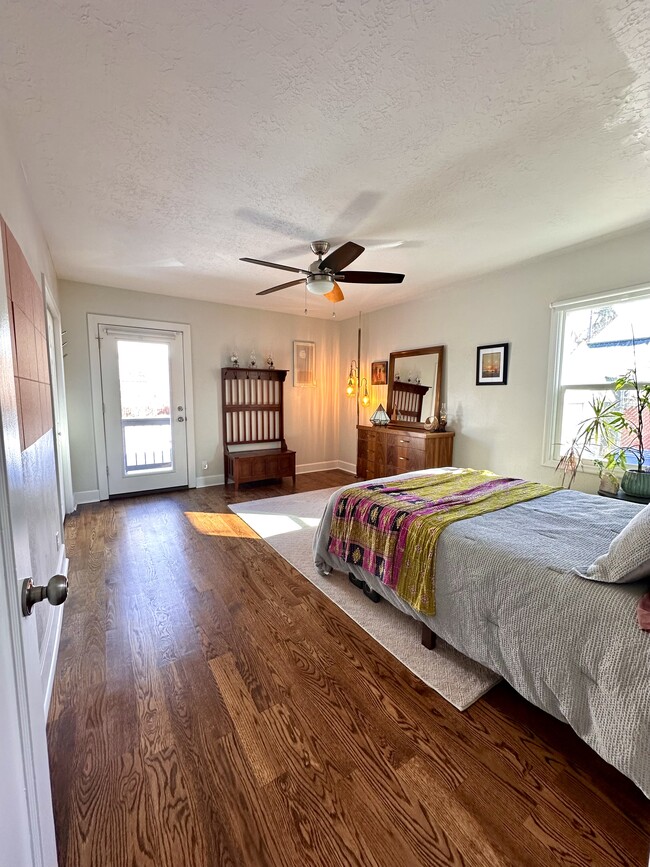 Building Photo - 2560 Fillmore Ave