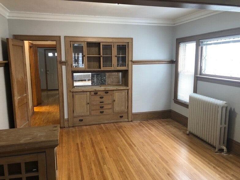 Building Photo - 3208 Blaisdell Ave