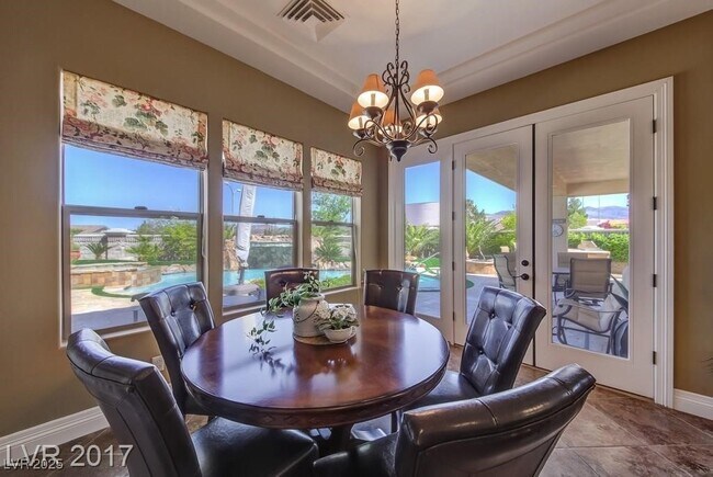 Building Photo - 1340 Dilevante Dr