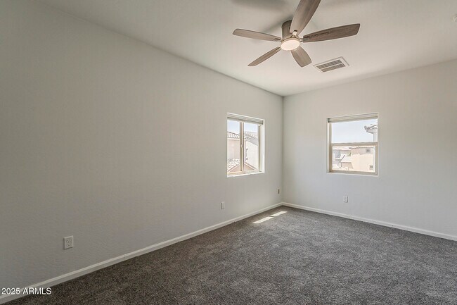 Building Photo - 1807 W Pollack St