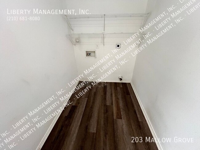 Building Photo - 203 Mallow Grove
