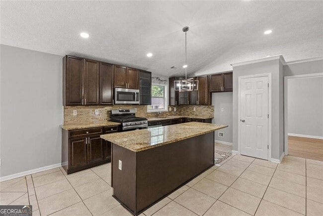 Building Photo - 4680 Sterling Oaks Ct