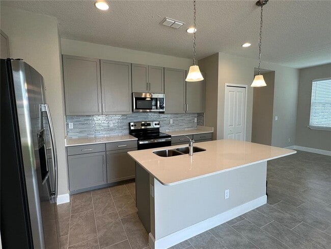 Building Photo - 1405 Captiva Cv