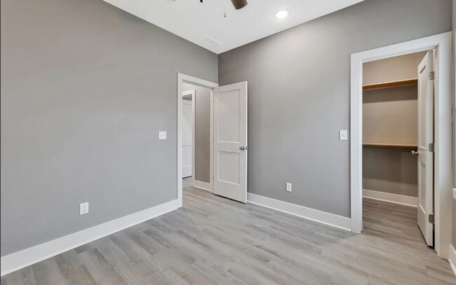 Building Photo - 4546 S Doris Ct