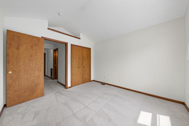 Building Photo - 2445 Mulberry Ct