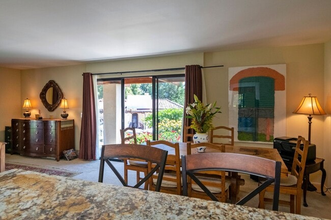 Building Photo - Dream Casita in Hope Ranch!