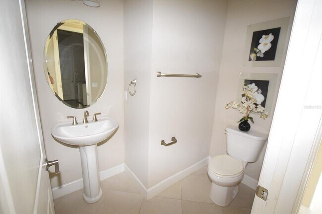 Building Photo - 132 Amanthus Ct