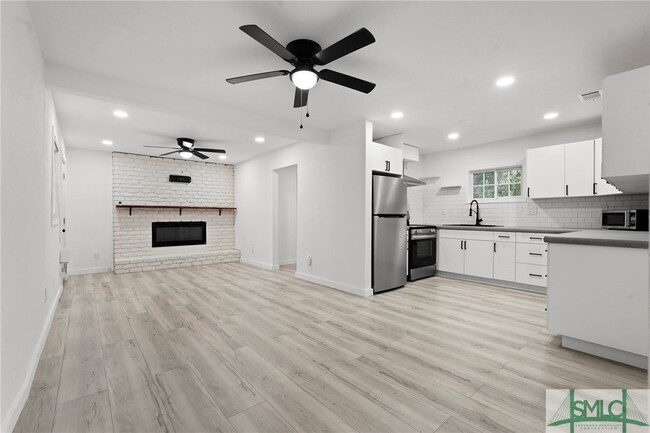 Building Photo - 403 Patton Rd