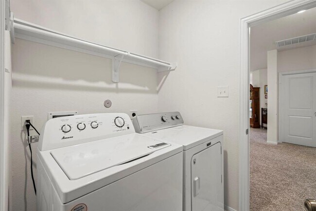Building Photo - 10510 Watershed Dr