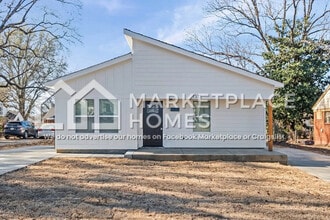 Building Photo - 1373 Cooper St