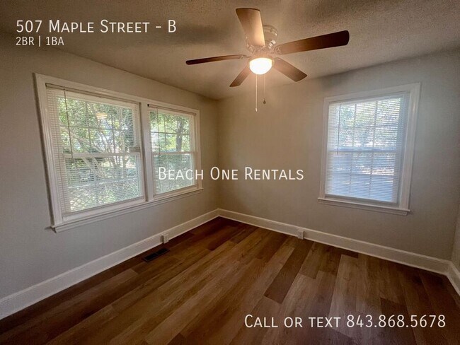 Building Photo - 507 Maple St