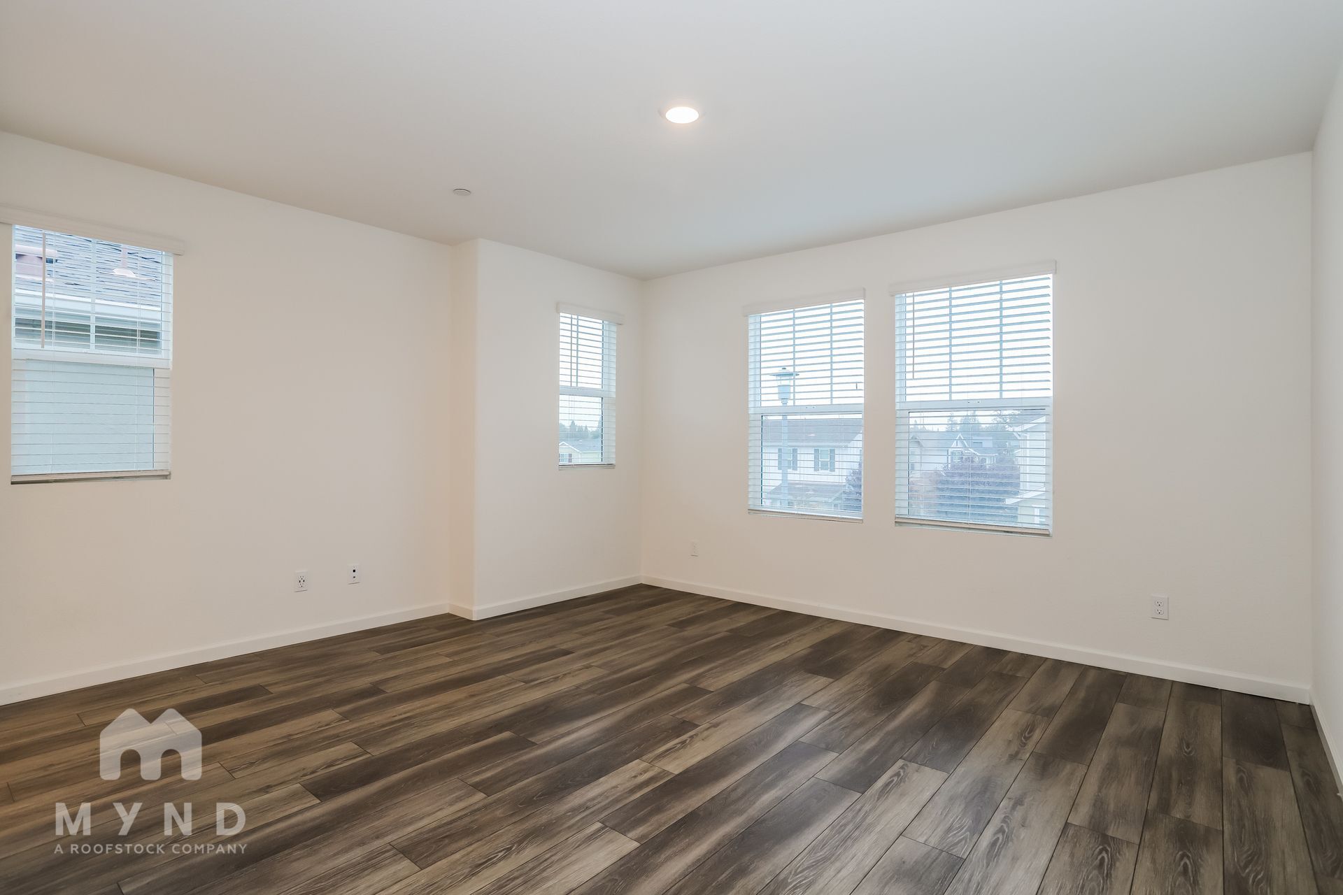 Building Photo - 7942 Pitcher St