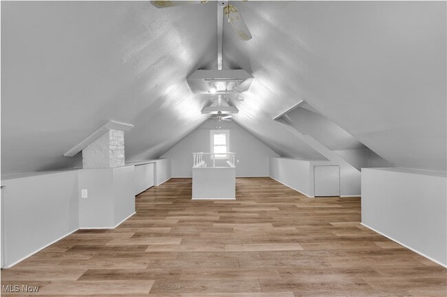Building Photo - 15604 Benhoff Dr