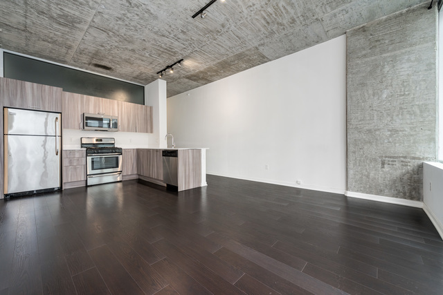 Building Photo - 1345 S Wabash Ave