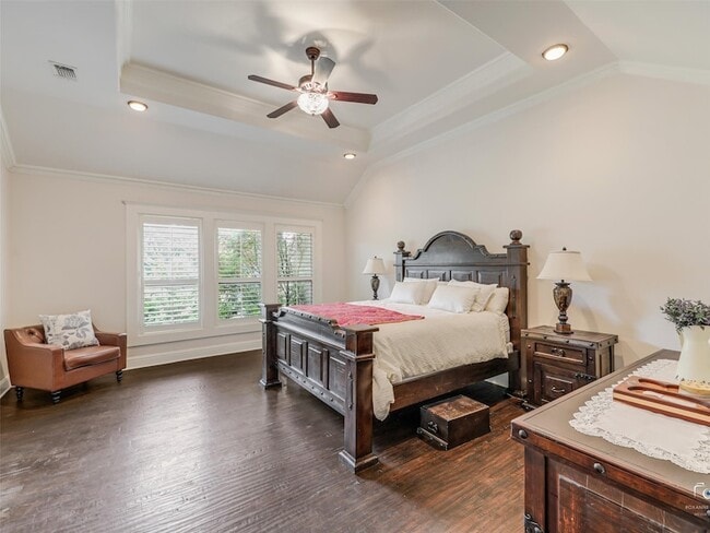 Building Photo - 4428 Lake Breeze Dr