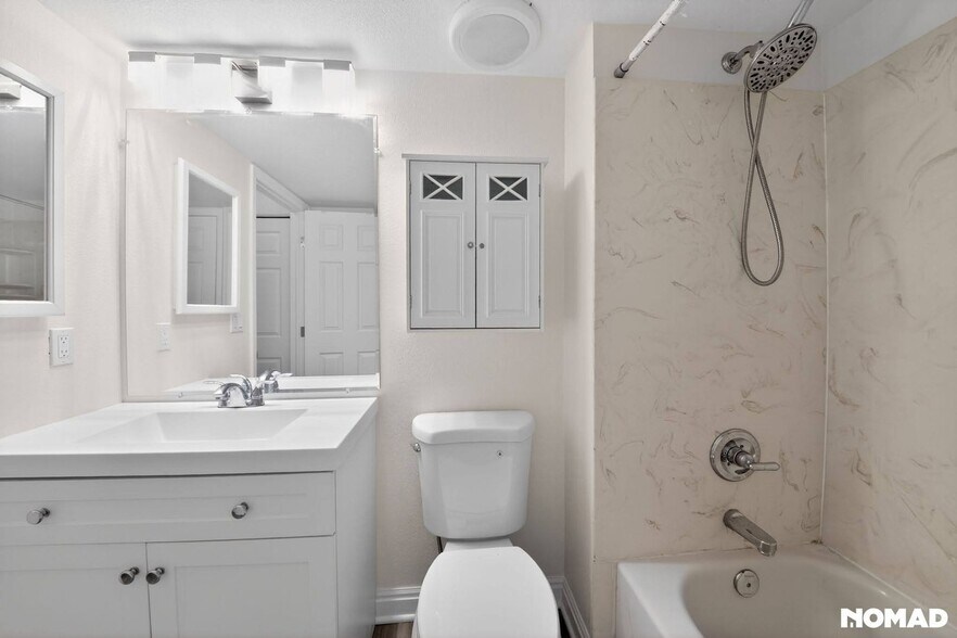 Building Photo - 2575 S Syracuse Way