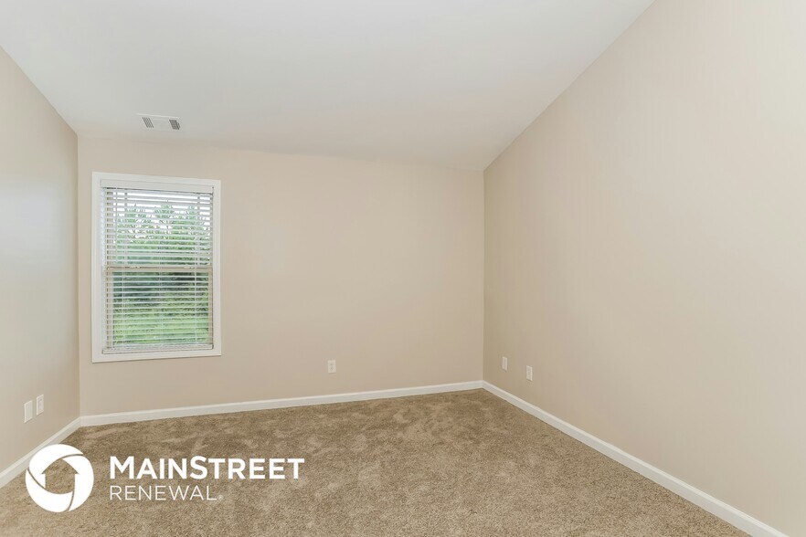 Building Photo - 1615 Chattahoochee Ct