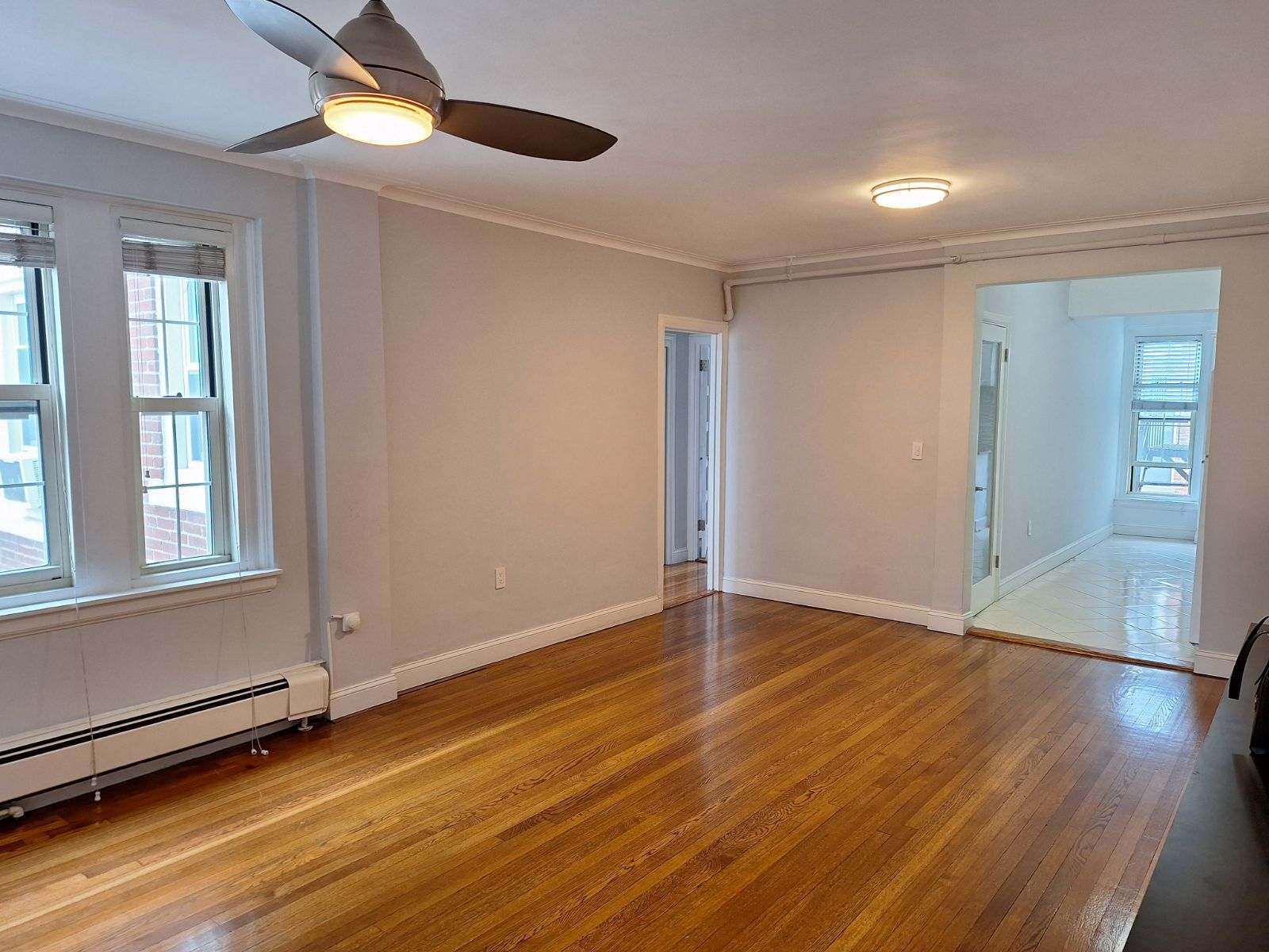 Building Photo - 1485 Beacon St