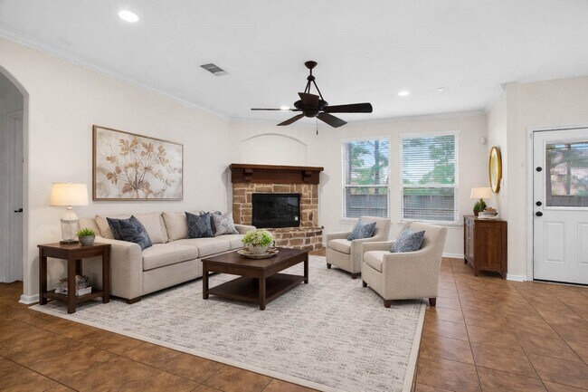 Building Photo - 74 N Whistling Swan Pl