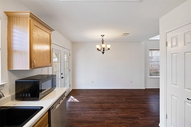 Building Photo - 1725 Zydeco Dr