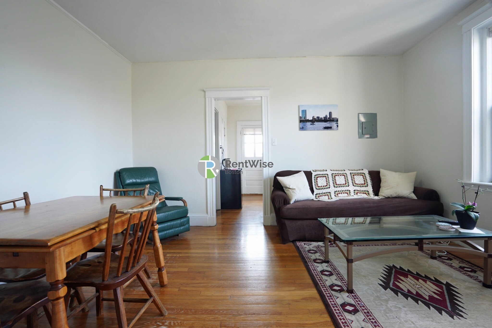 Building Photo - 294 Harvard St