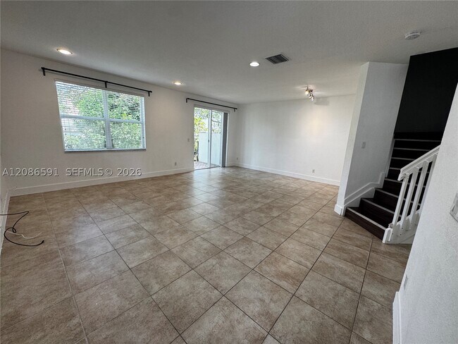 Building Photo - 9763 Darlington Pl