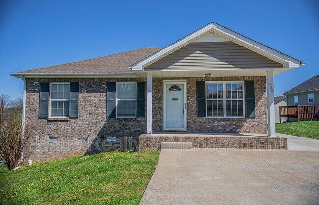 Building Photo - 955 Russet Dr