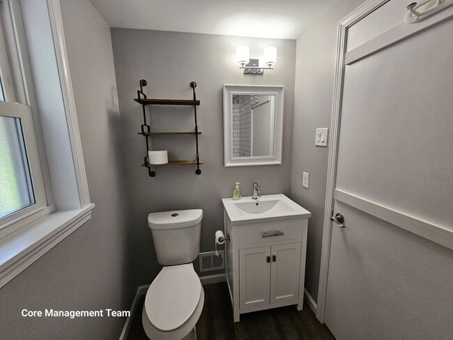 Building Photo - Amazing 3 Bedroom house Located in Lawrenceville!