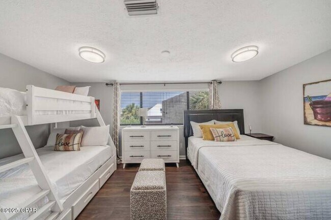 Building Photo - 4123 Cobia St