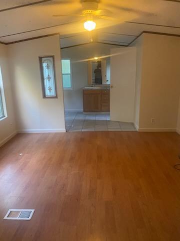 Building Photo - 716 NE 7th Ave