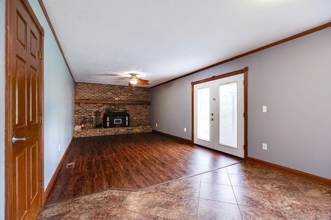 Building Photo - 4024 Quail Bush Dr