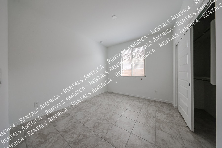 Building Photo - 14830 W Gray Fox Trl