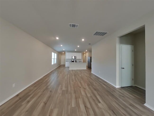 Building Photo - 3525 Stride Ln