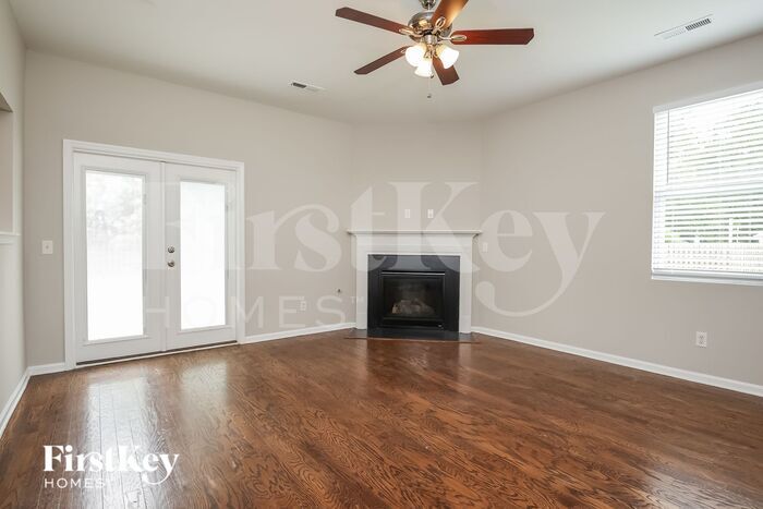 Building Photo - 111 Mcgrady Dr