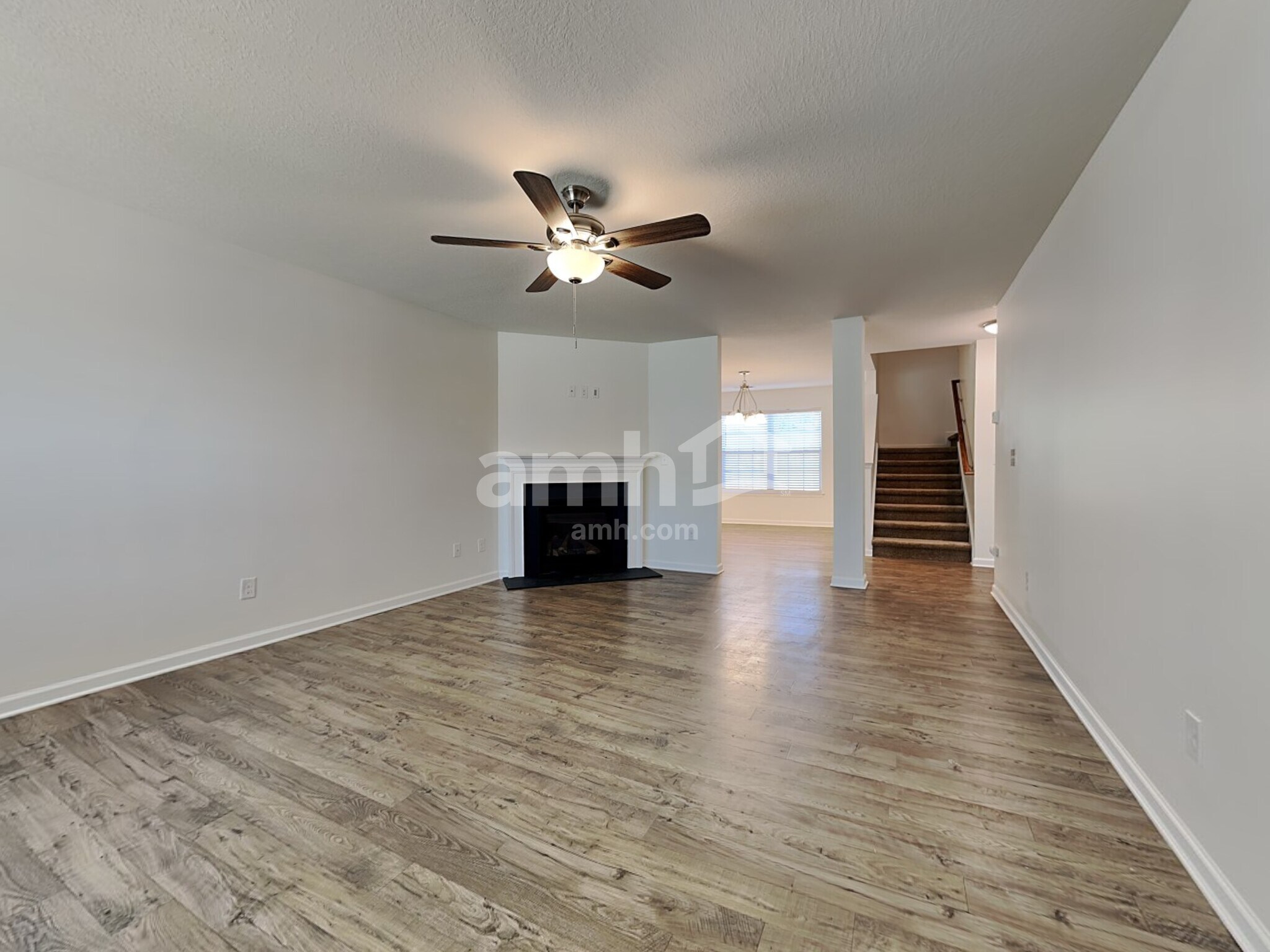 Building Photo - 2578 Cottonwood Dr