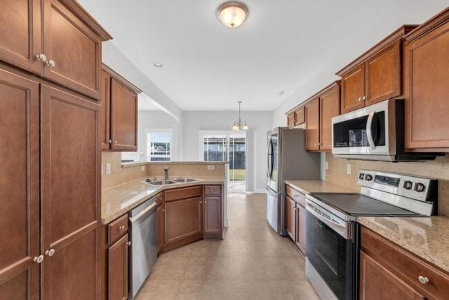 Building Photo - Beautiful home in a great neighborhood!