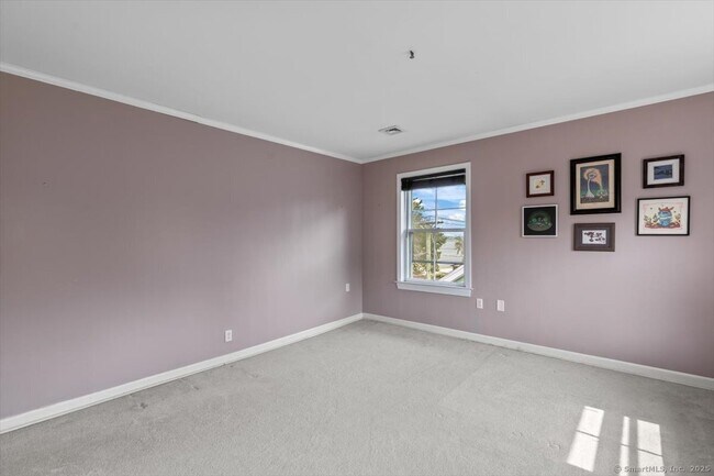 Building Photo - 677 Quinnipiac Ave