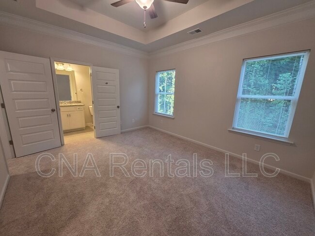 Building Photo - 1668 Eagle Dr