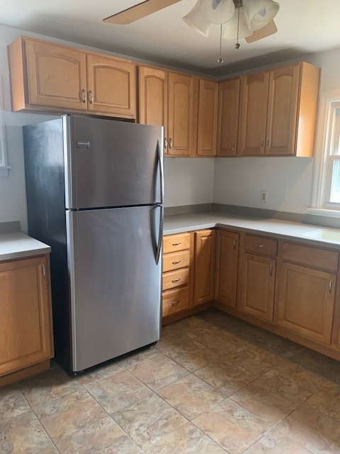 Building Photo - 737 Camden St