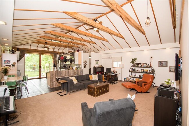 Building Photo - 2713 Sweeney Ln