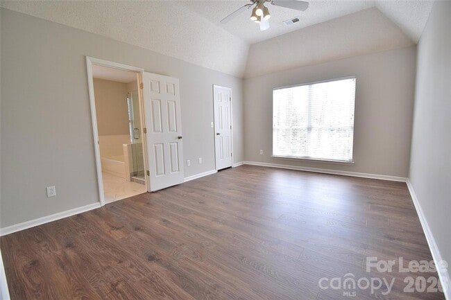 Building Photo - 9530 Errington Ln