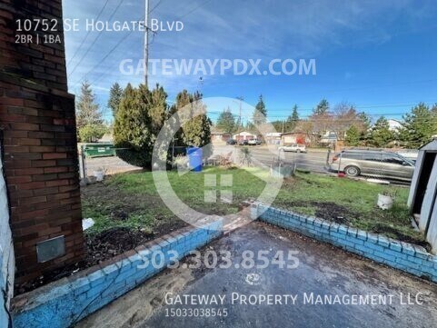 Building Photo - 10752 SE Holgate Blvd