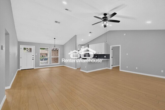 Building Photo - 3945 Spoonwood Ln