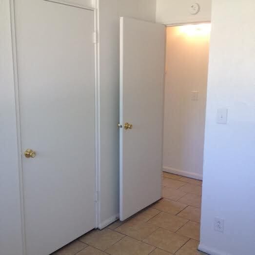 Building Photo - 3156 Eagledale Dr